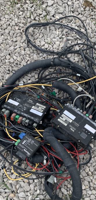 Bieden: Offriamo: Interruttore Di Accensione Del Motorino Di