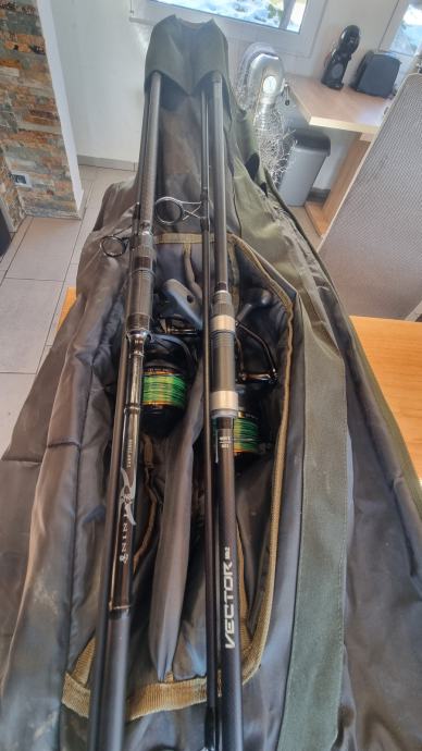 Palica mivardi vector+ DAIWA NINJA+ 2x rola mivard omnicron+ torba