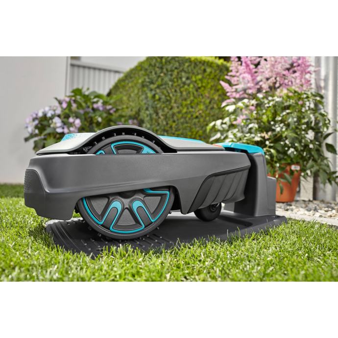 Robotska kosilnica Gardena Smart Sileno City 500