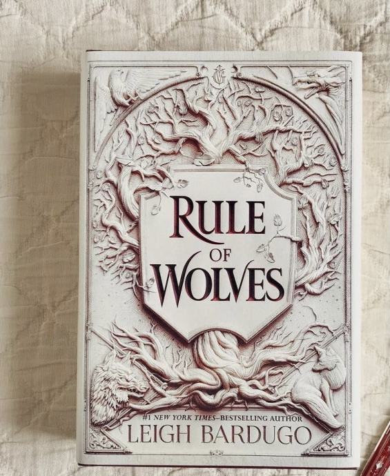Leigh Bardugo: Rule of Wolves