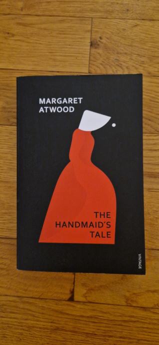 The Commander Character Analysis In The Handmaid's Tale SparkNotes - Foto 12