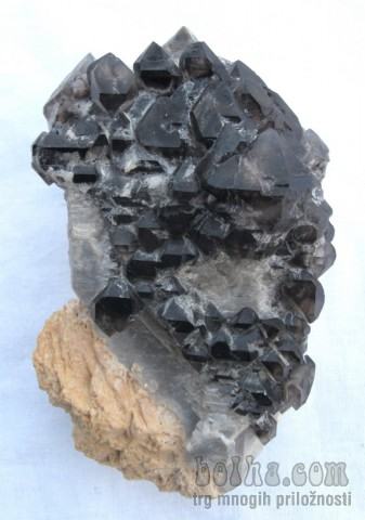 minerali, kristali - Kremen dimni, žezlasti
