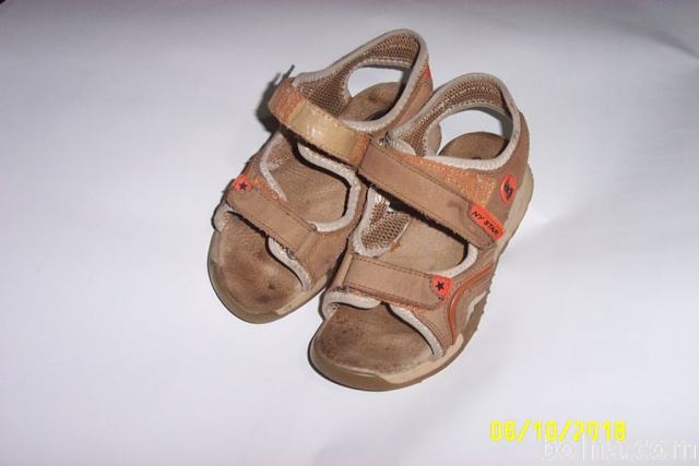 Otroška obutev – sandalčki, sandali