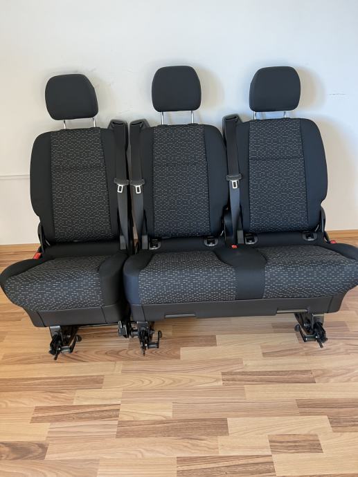 Base De Siège Avant Droit Pour Mercedes VITO W447 (2017) - Pièce D'occasion, état Correct