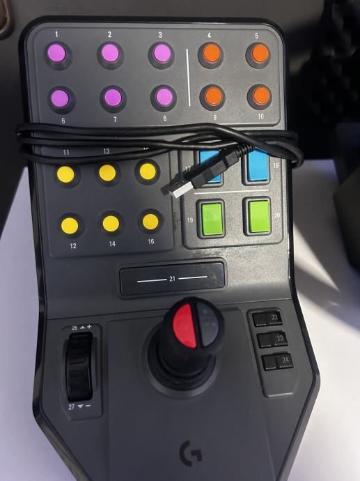 Saitek Heavy equipment Wheel, Pedals and Side Panel Control Deck