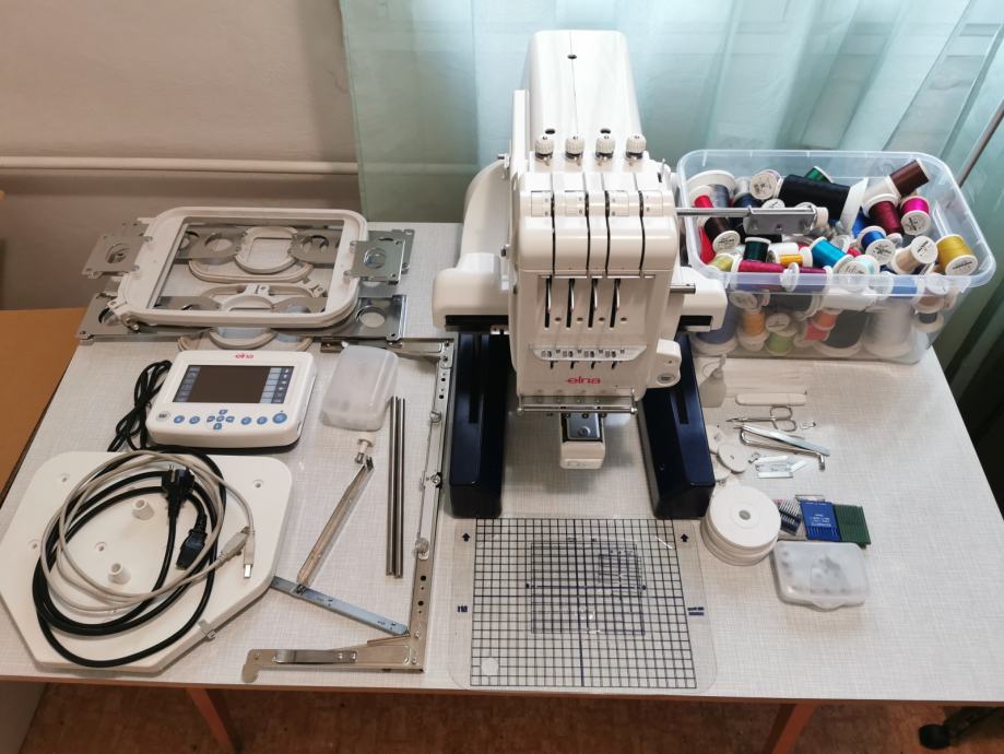 Vezilni stroj eXpressive 940 (ELNA 9900)