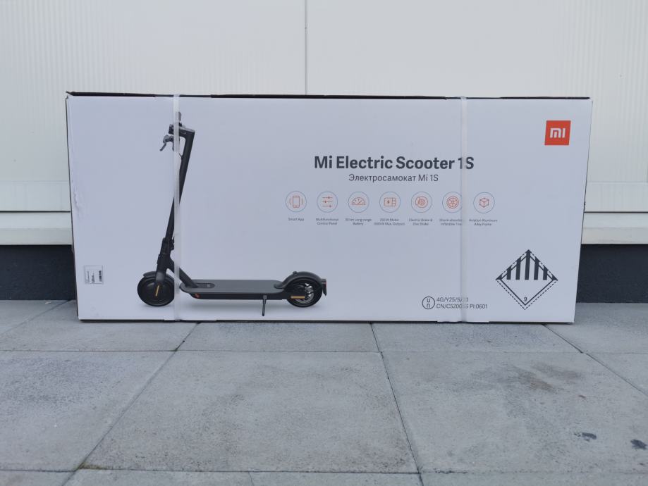 zapakiran Xiaomi Mi Scooter 1S