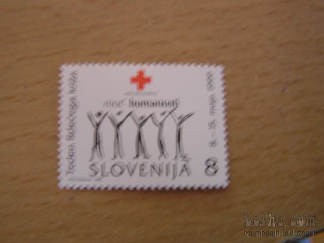 Slovenija - 1 znamka ,rdeči križ, l.1999