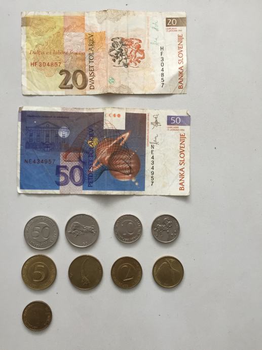 Stari bankovci in kovanci