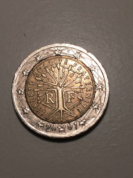 redek-francoski-kovanec-za-2-evra-2001-z-napakami-v-tisku
