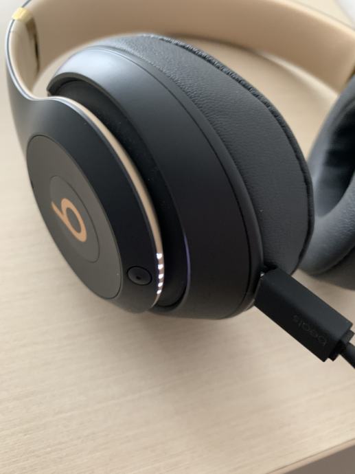 Beats Studio3 Wireless Headphones – Skyline Collection - Shadow grey