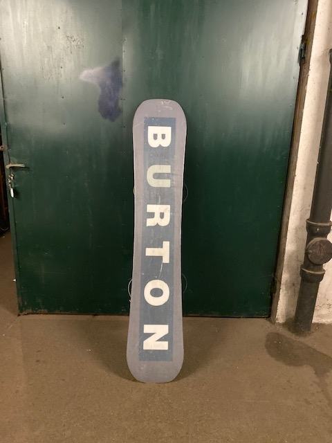 Burton Snowboardi