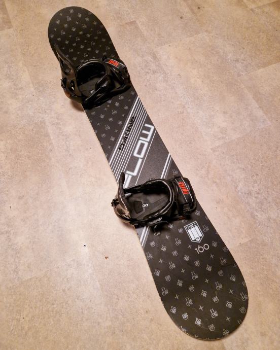 Snowboard FLOW Merc 160 + Vezi DRAKE Fifty