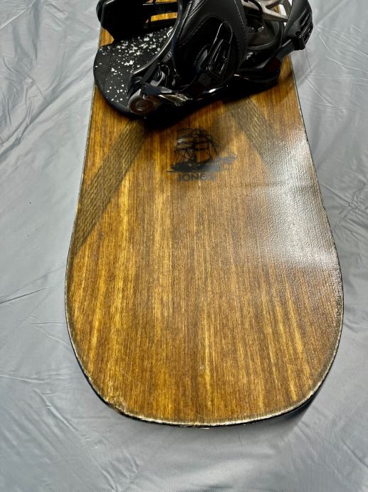 Snowboard Jones mountain twin 158w, Jones flagship 164cm, swoard dual