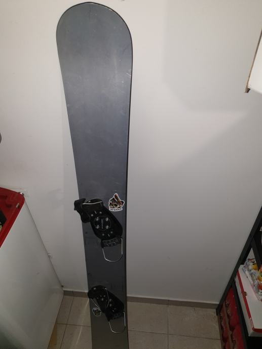 Snowboard Kessler 185cm + vezi