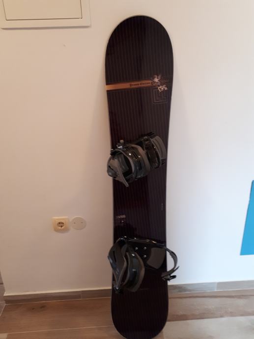 Snowboard L4Y Promo edition 150cm