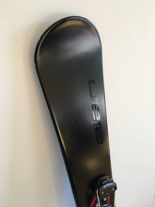 Snowboard race Elan Ballistic