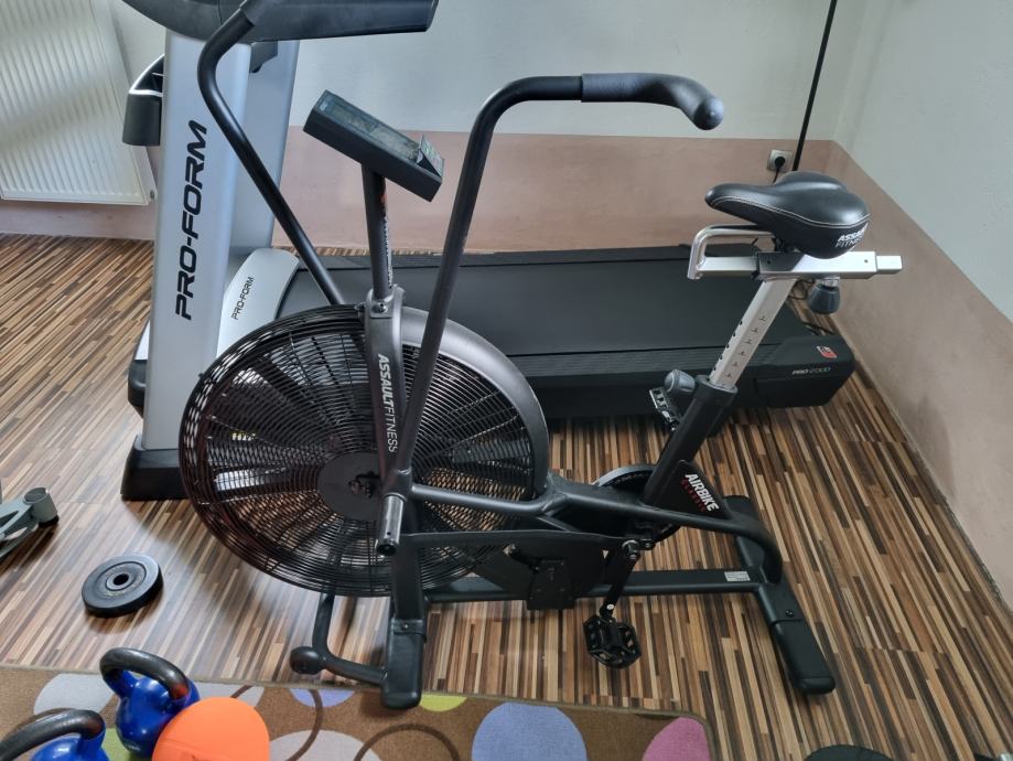 assault air bike cena