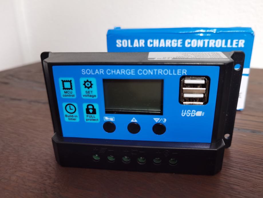 Solarni regulator - 30A - kontroler z LCD prikazovalnikom