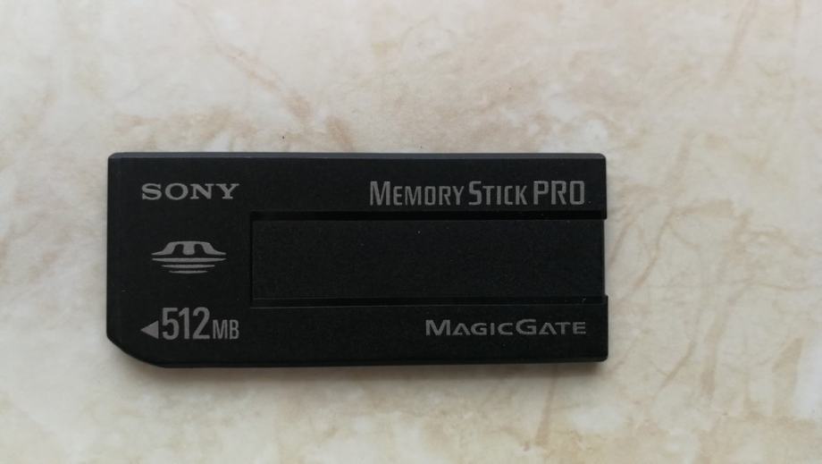 SONY 512 MB in 16 MB Memory Stick PRO
