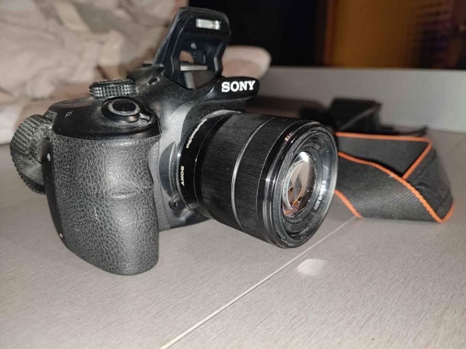 AtFoliX Displayschutzfolie Für Sony Alpha A3000 – Ultraklar, Kratzfest (6H), Blasenfrei Montierbar