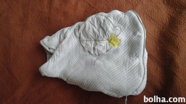 Spalna vreča Obaibi in oblačila za novorojenčka