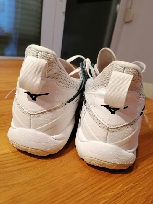 chaussure fila taille 32