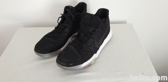 Nike Kyrie 3 Black Multicolor Sole Size 47.5EUR