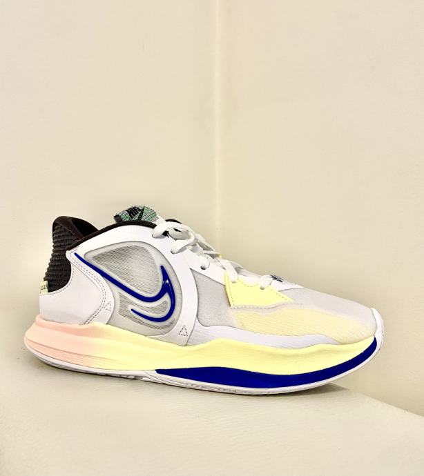 nike-kyrie-low-5-obutev-za-ko-arko-t-40-5-in-42