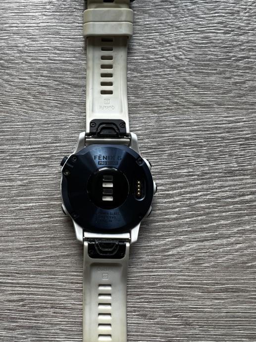 Reprise De Votre Garmin Fenix 6 47 Mm Noir Et Bracelet En Silicone Gris Pro Solar Edition 11401921