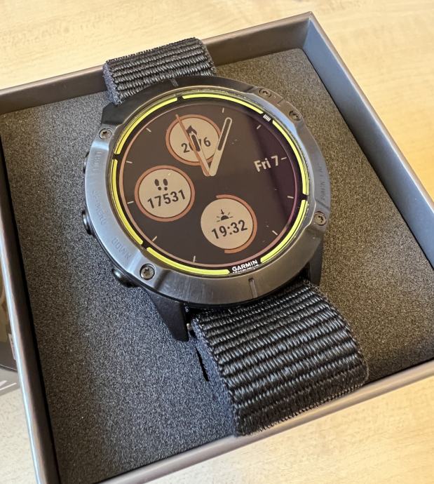Garmin Enduro Solar DLC Titanium
