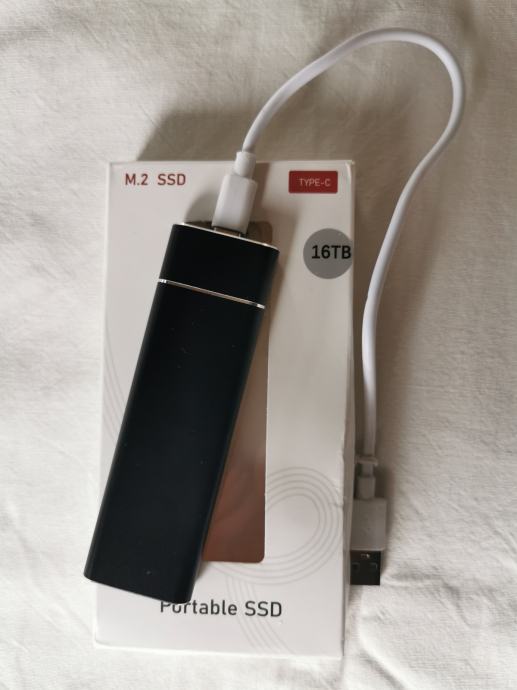 Nov prenosni (zunanji) SSD 16tb disk