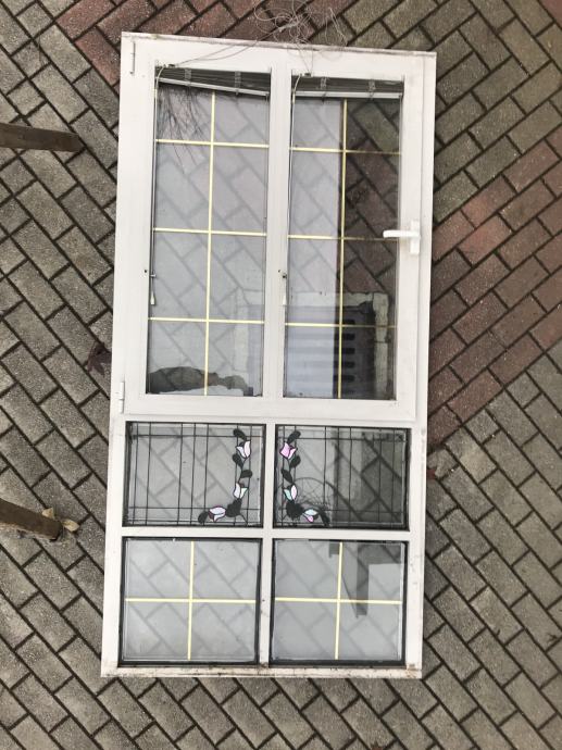 Aluminjasto okno s termopan steklom