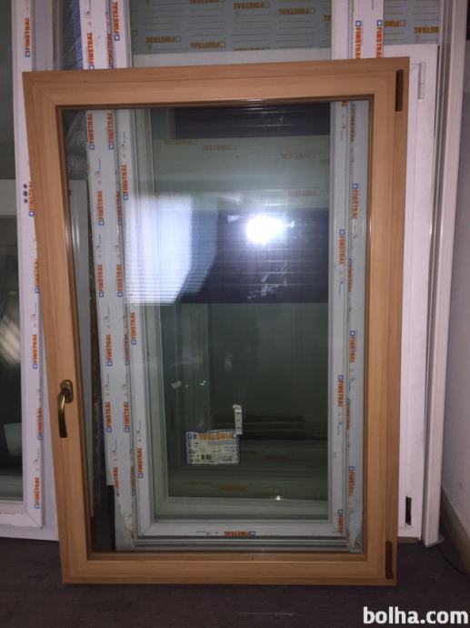 okno 100 x 145cm novo, lesni odtenek obojestransko