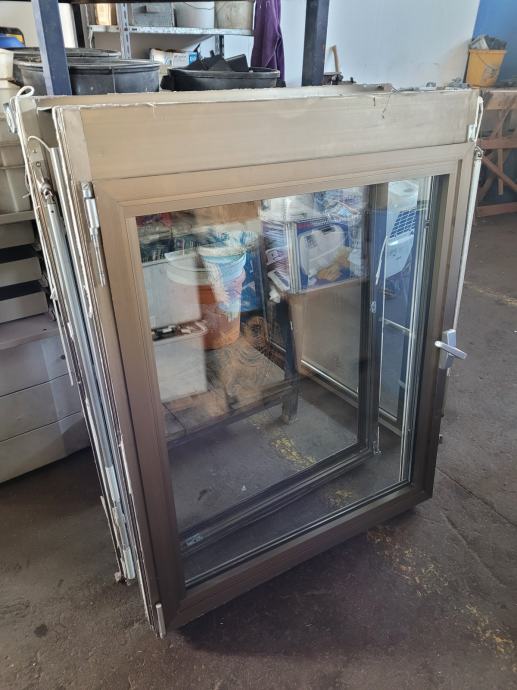 prodam aluminjasta okna dimenzij 121x97 cm, 6 kosov