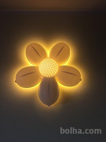 Stensko svetilo roža - 2km