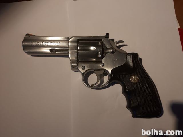 Revolver Colt King Cobra
