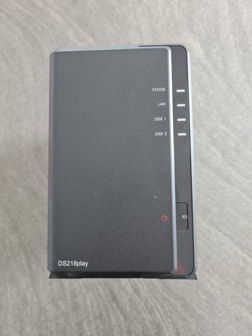 Synology DS218play NAS + 8TB HDD 2台 Synology DS218play NAS + 8TB HDD 2台