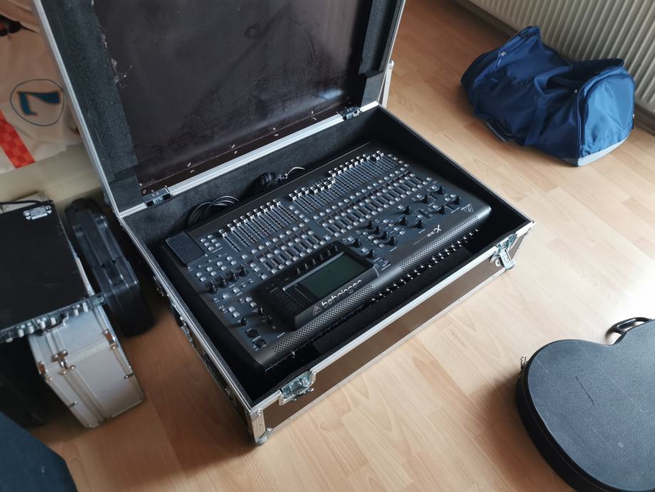 X32 Hard Case X32 Hard Case