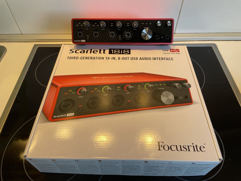 Focusrite Scarlett 18i8 3rd gen zvočna kartica