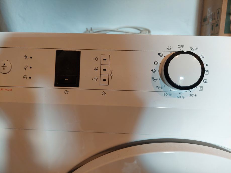 Su ilni Stroj Gorenje SP10 320 prakti no Neuporabljen su-ilni-stroj-gorenje-sp10-320-prakti-no-neuporabljen