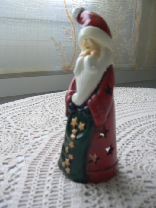 Svečnik za malo dišečo svečko Božiček z vrečo viš.20 cm, nov*