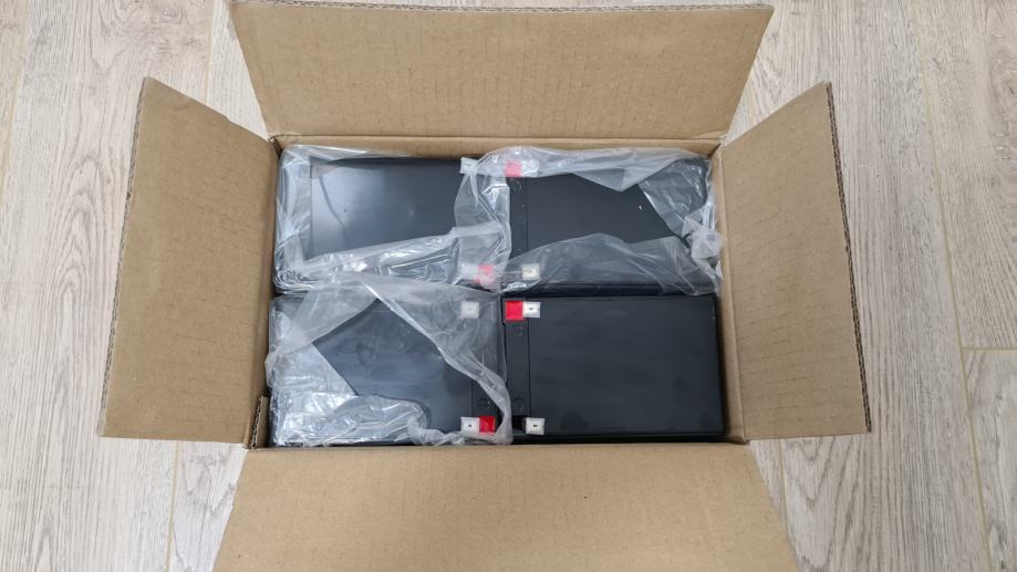 AKUMULATORJI 4 kom EP1212 (12V / 12AH)