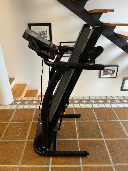 Tekalna steza Capita Sports PACEMAKER F100