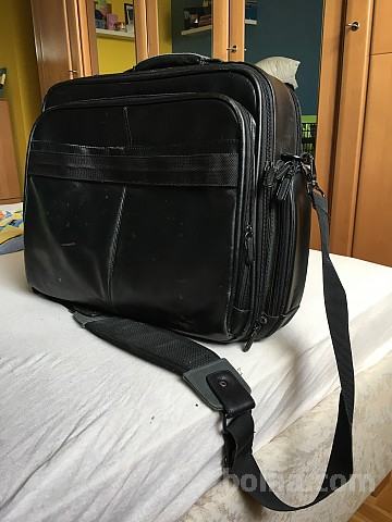 Večnamenska torba za računalnik Belkin