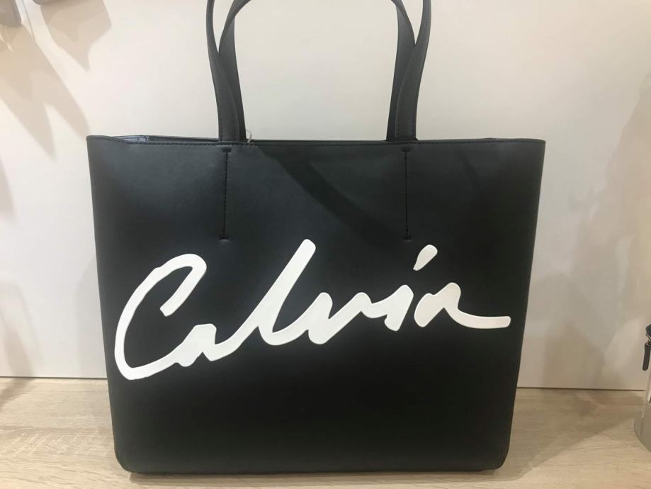 Calvin Klein nova torbica