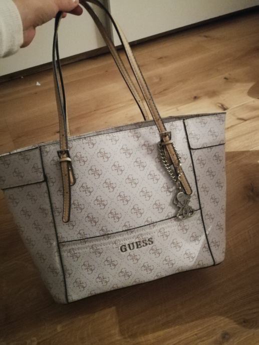 guess torbica