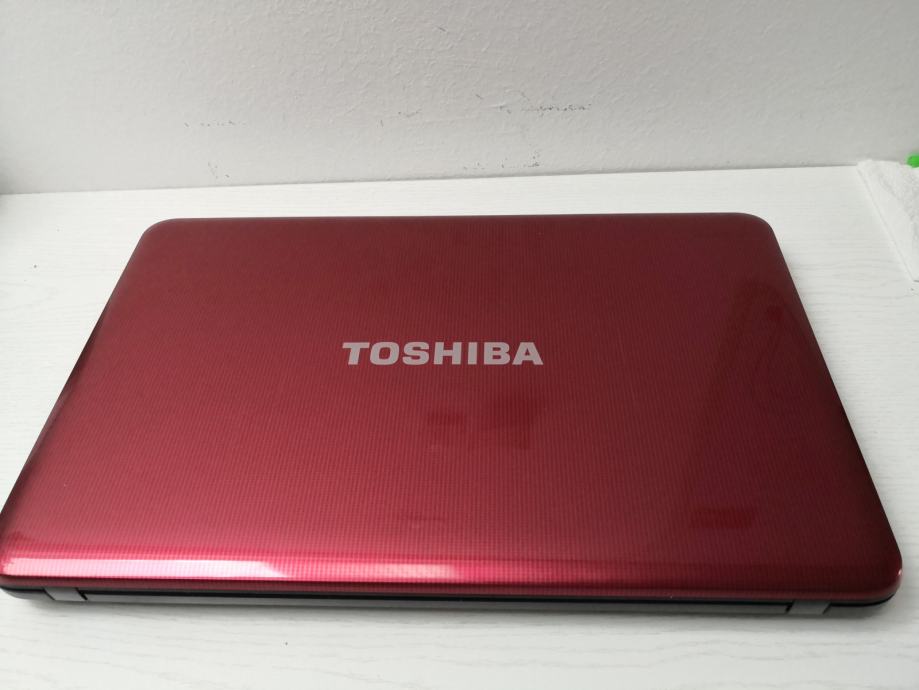 Prenosnik  - Toshiba satellite laptop