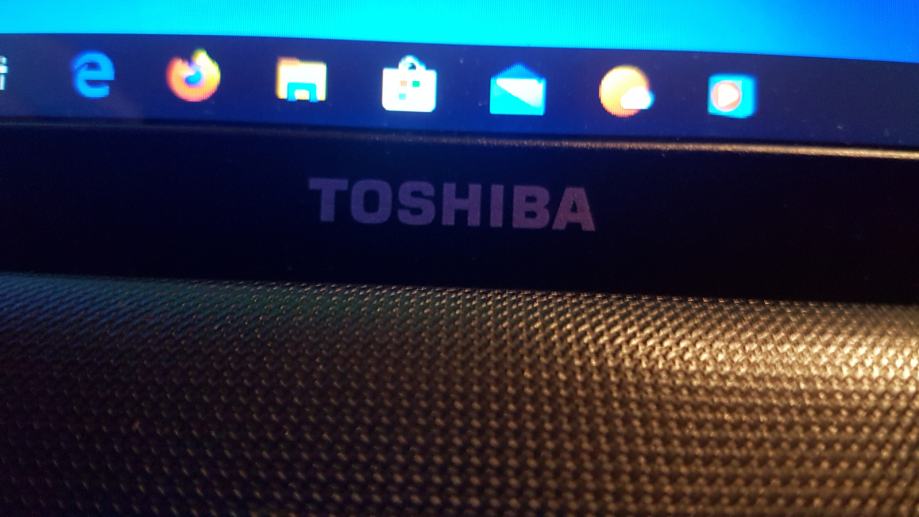 Toshiba Satellite C660-121