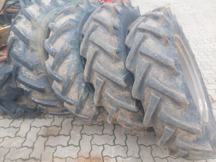 Gume Za Traktor 12 4x28 12 4 X 28 Gume za traktor 12 4x28 12 4 x 28